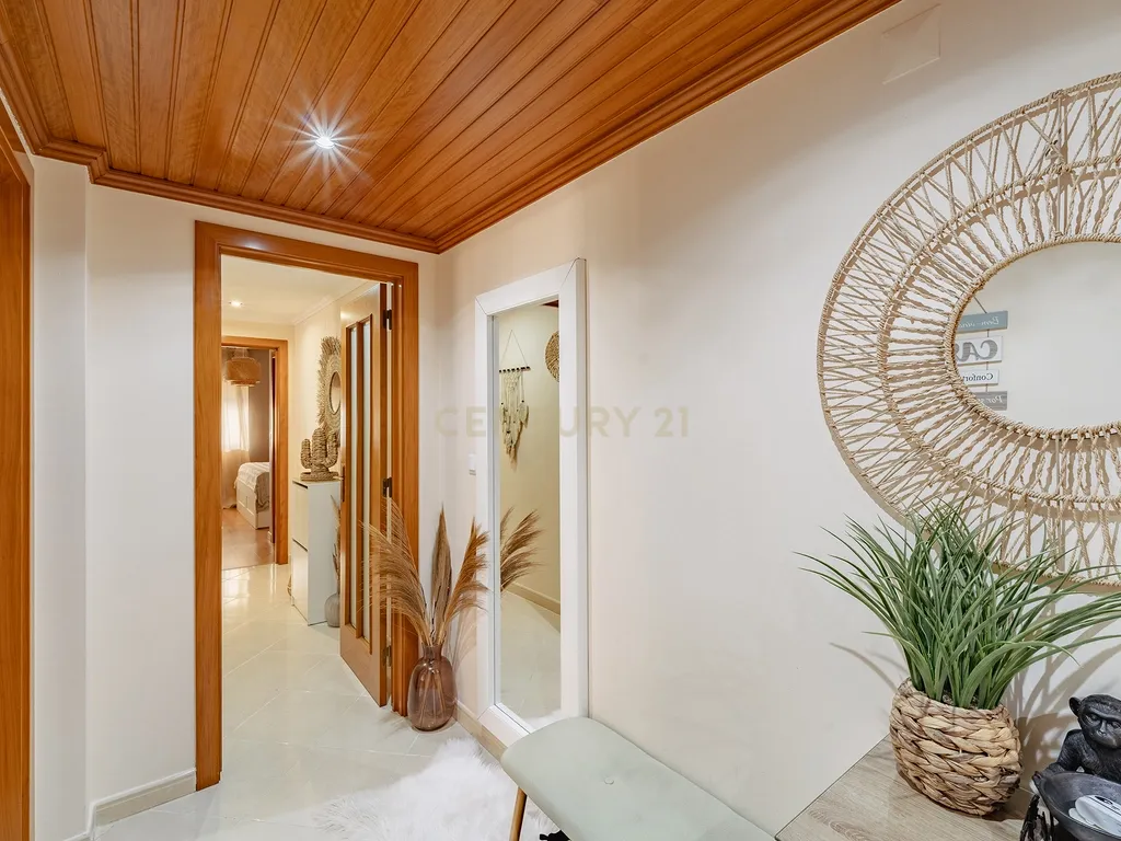 Apartamento T3 COLINAS DO SUL - Image 1