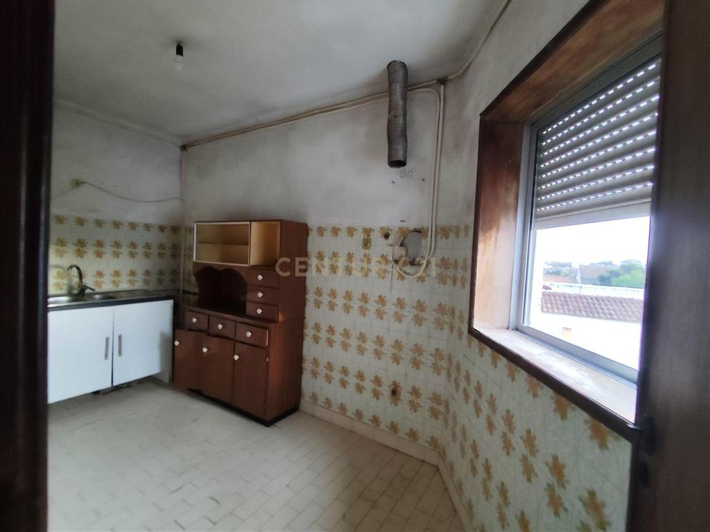Apartamento dois quartos para venda Cacia - Aveiro - Image 12