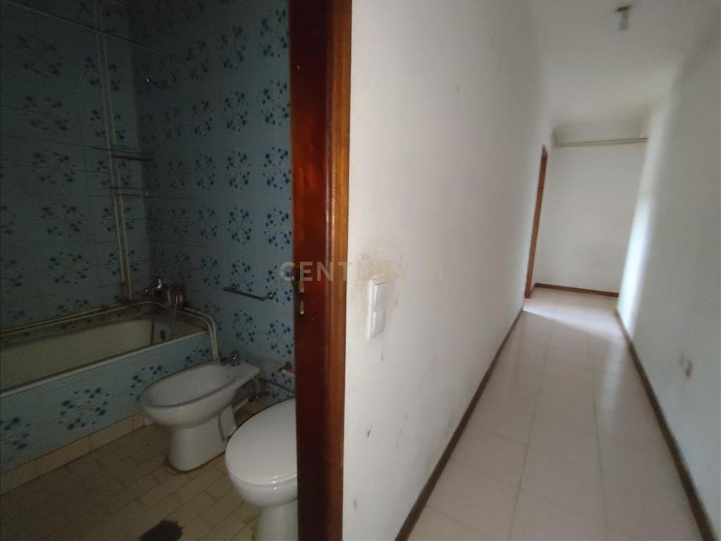 Apartamento dois quartos para venda Cacia - Aveiro - Image 10
