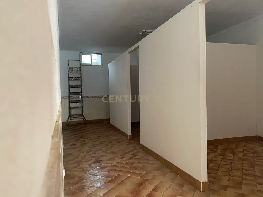 Prédio Comercial 2 pisos de uso de independente - Image 3