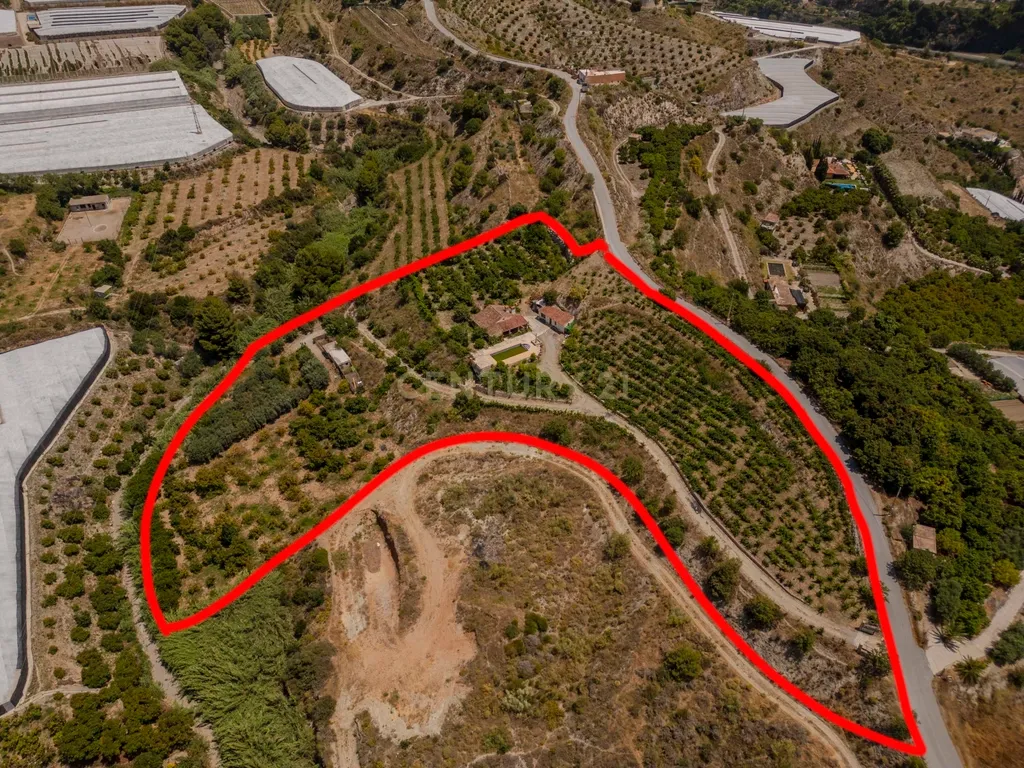 Casa T3 com Vista Panorâmica e Piscina em Granada, Andalucía - Image 2