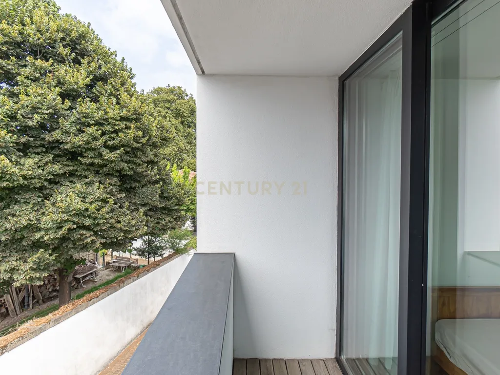 Apartamento T2 com 149 m2 - Centro Histórico de Matosinhos - Image 32