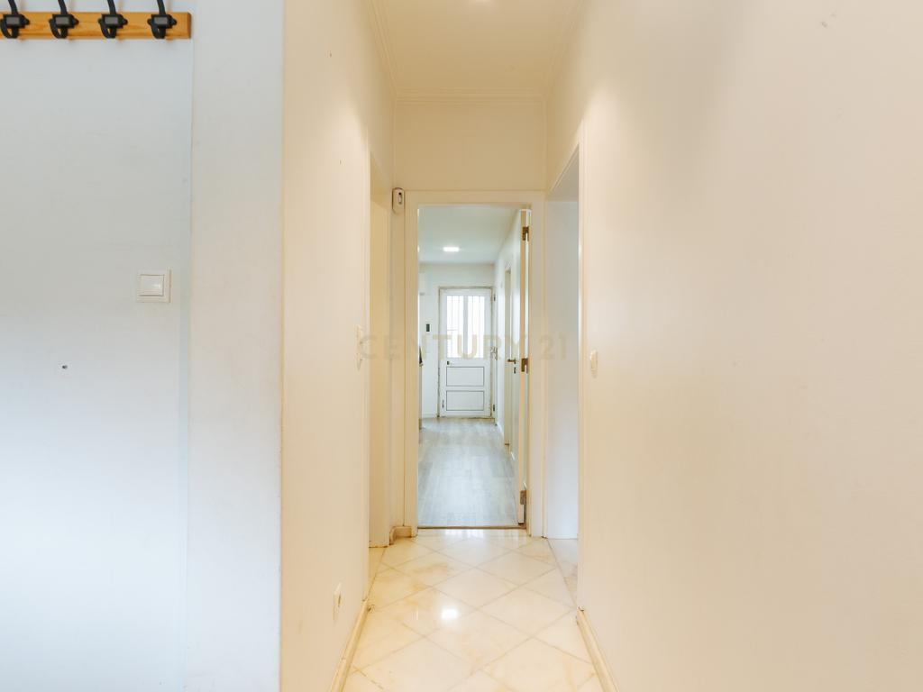 Moradia familiar T4 Benfica-Lisboa - Image 18