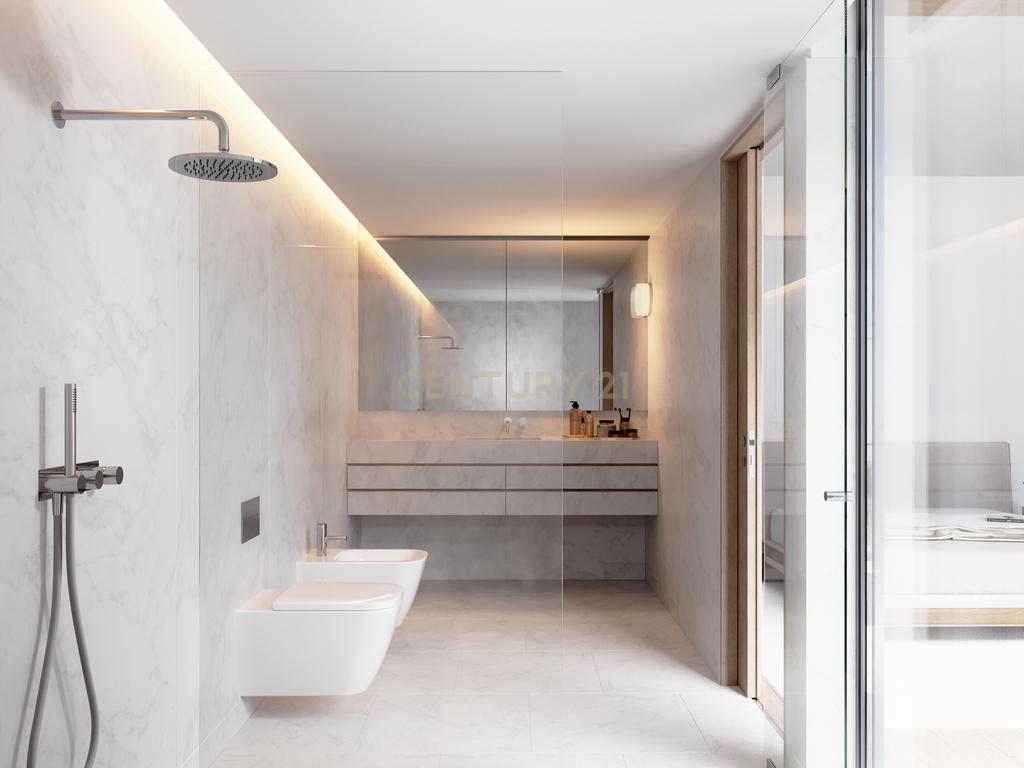 Moradia de Luxo T3+1 com Piscina Privativa e Jardim no Estoril — Vista Mar - Image 7