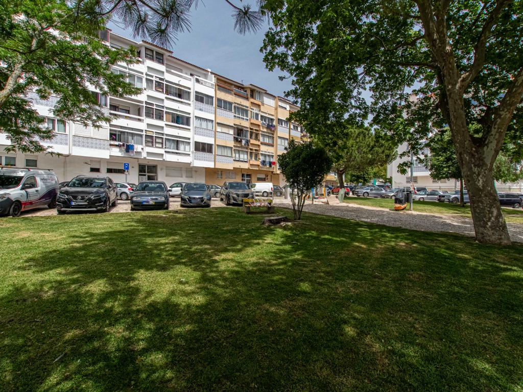 T1 c/ Varanda Cascais - Image 18