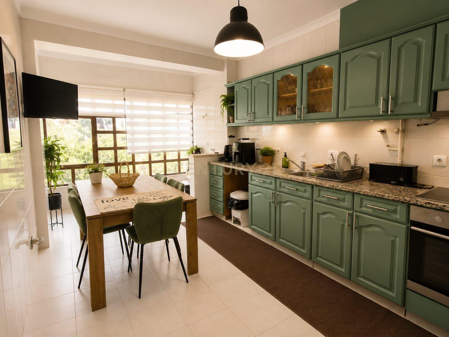 Fotografia 6 de T3 Mobilado com 101,6 m² | Suite | Varandas | Internet e TV incluídos | Boa Vista