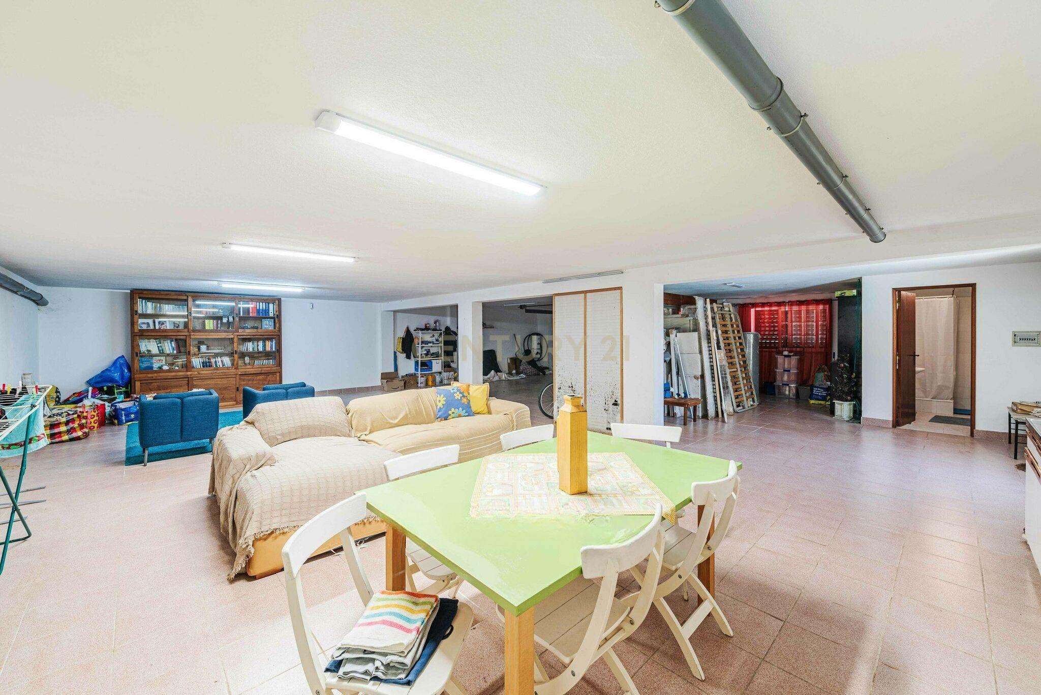 Deixe-se encantar por esta fantástica moradia T3 em Palmela - Image 41
