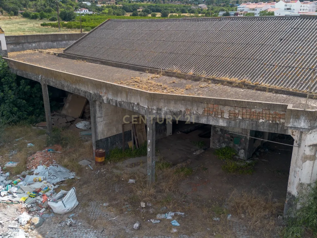 Terreno Urbano com 7.780m2 I Armazéns e Habitação I São Bartolomeu de Messines - Image 19