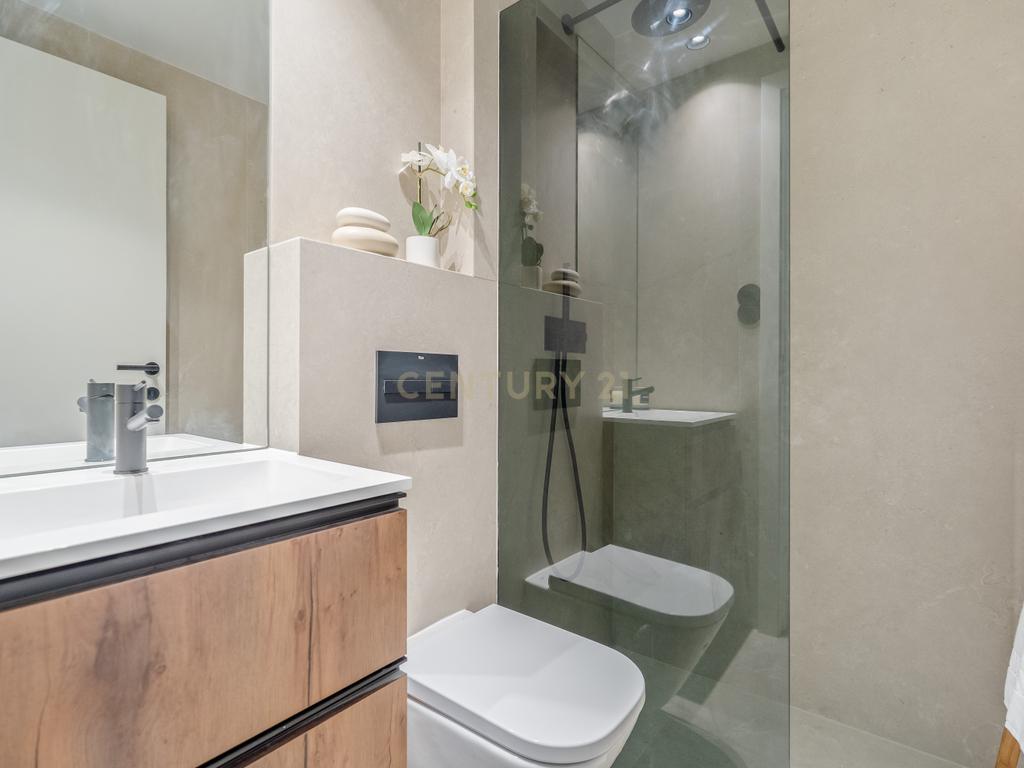Apartamentos de Prestígio no Centro de Albufeira no Único Condomínio Novo com Vista Mar a Poucos Passos da Praia - Image 15