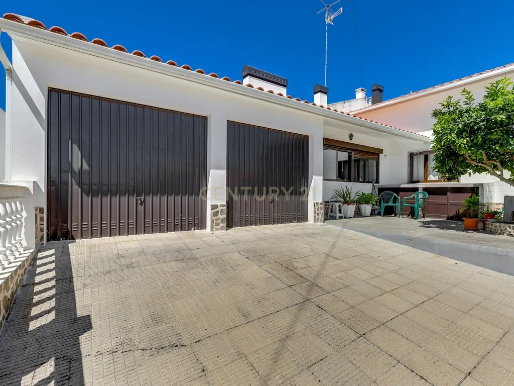 Moradia T8 de 288 m² no Centro de Montargil – Junto à Barragem - Image 36
