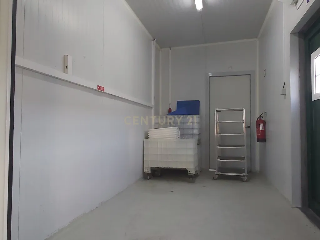 🚀 Expanda o Seu Negócio com Este Pavilhão Pronto a Produzir** Beja, Serpa  - Image 6