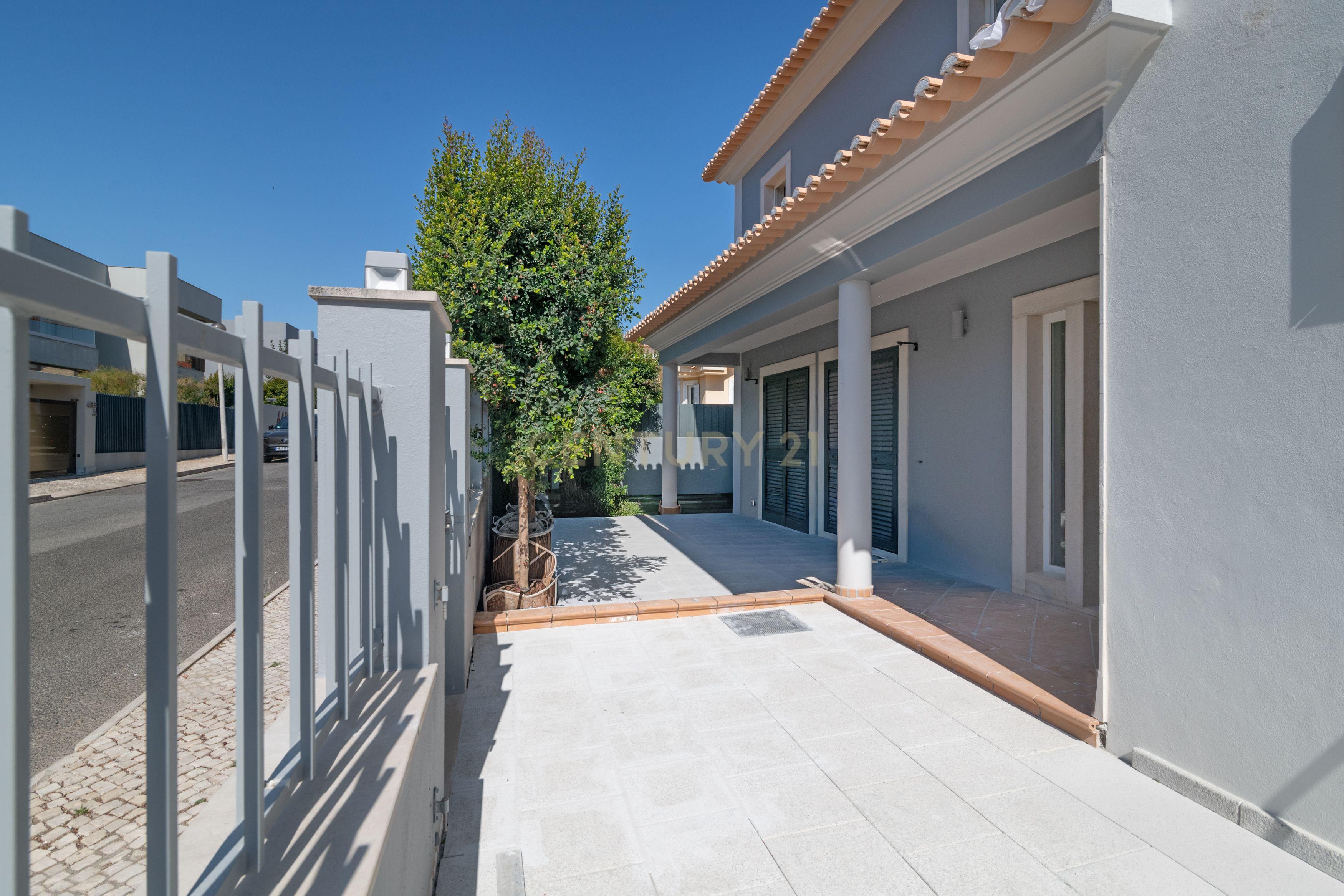 Fotografia 6 de Moradia T3 com piscina em Cascais