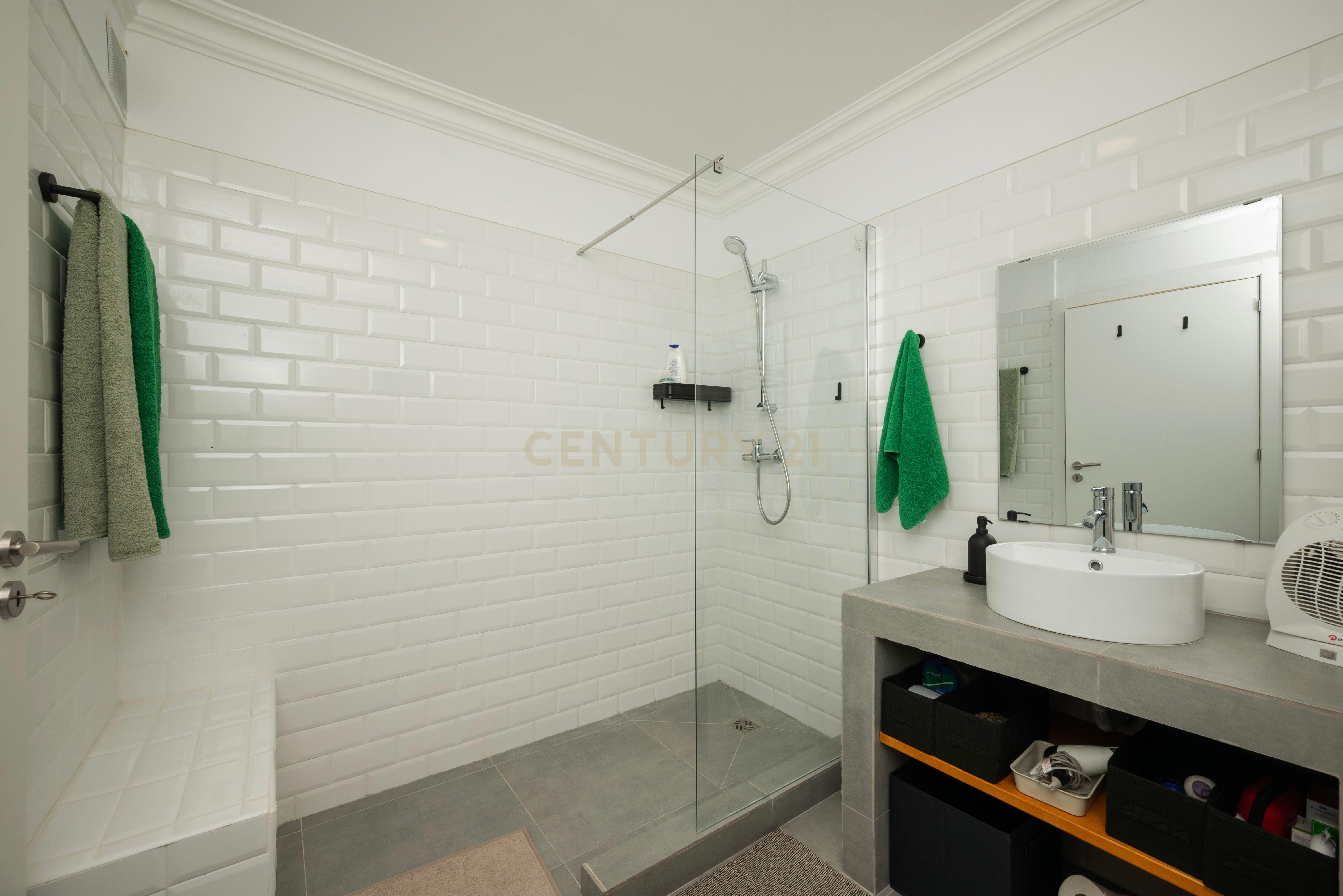 Apartamento T2 à venda em Misericórdia, Lisboa — foto 18