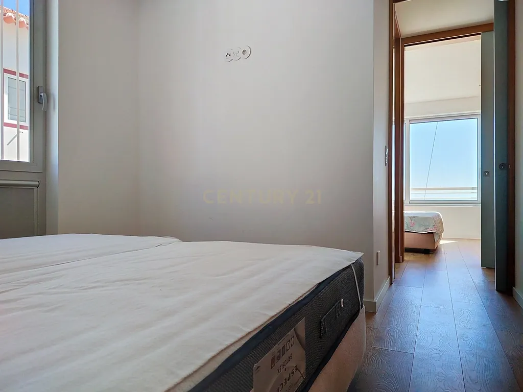Apartamento com 2 quartos com vistas para o mar e excelente localização em Viana do Castelo - Image 18
