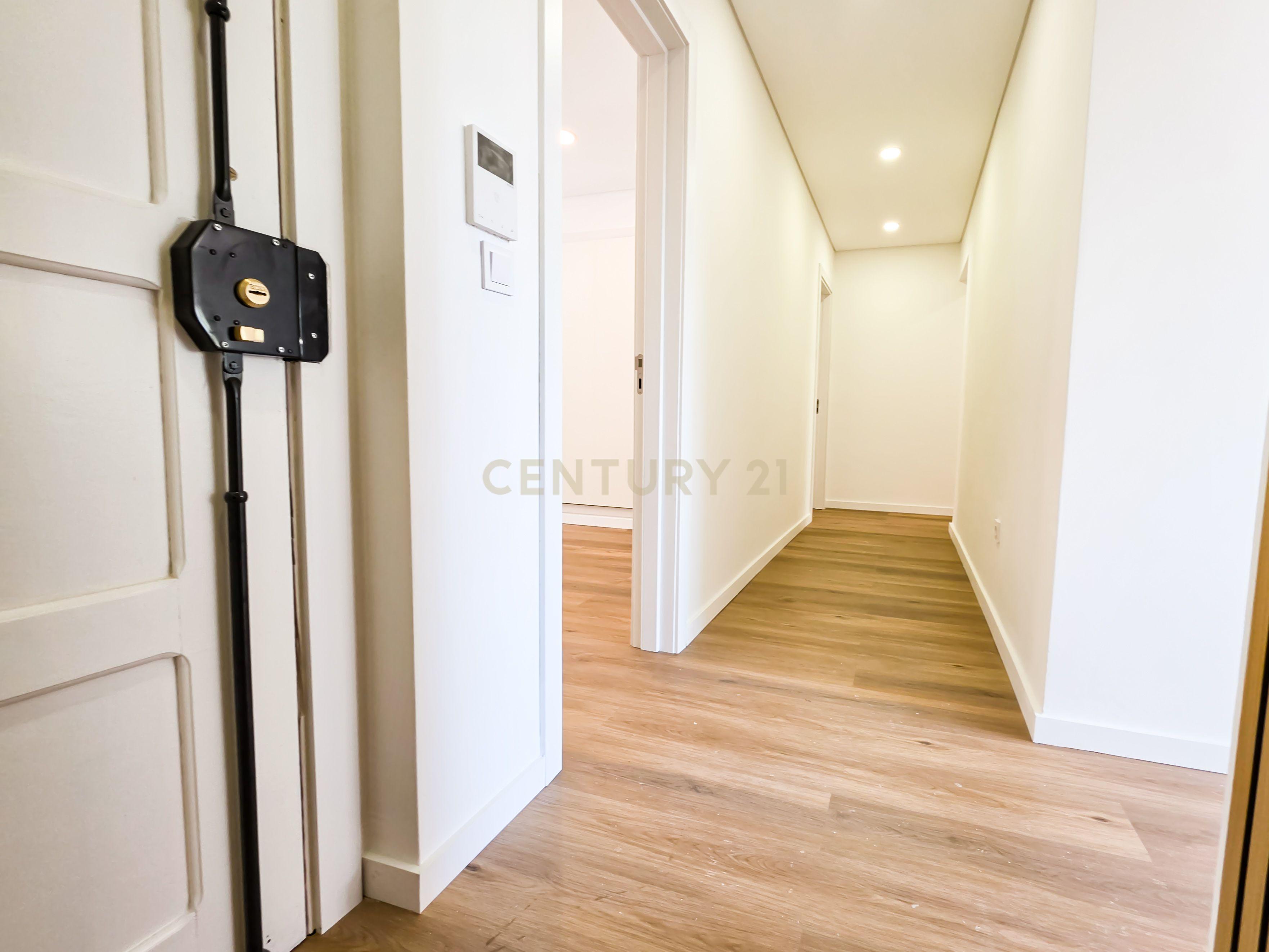Fotografia 11 de Apartamento Luxuoso em Póvoa de Santa Iria, Vila Franca de Xira