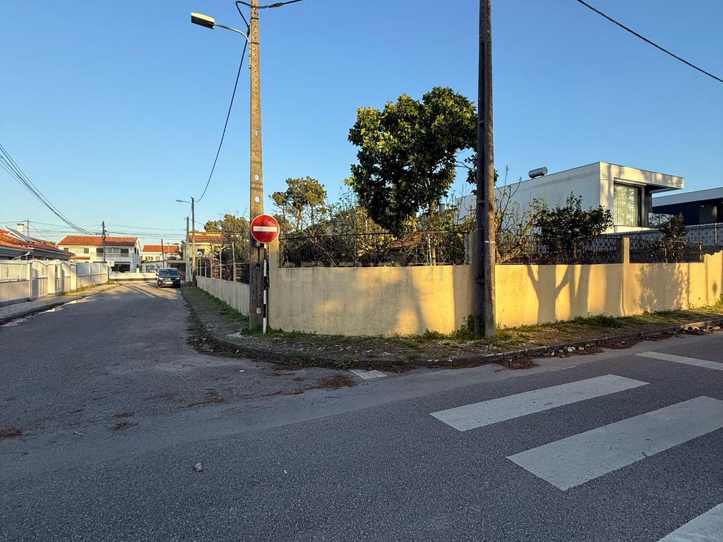 Terreno à Venda na Aroeira - Próximo às Praias e Comércio - Image 13