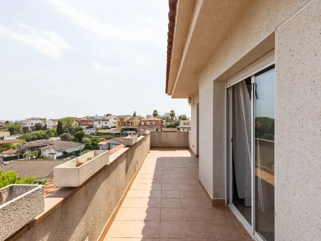 Una casa a quatre vents per viure-la. Una llar per enamorar-se. - Image 31