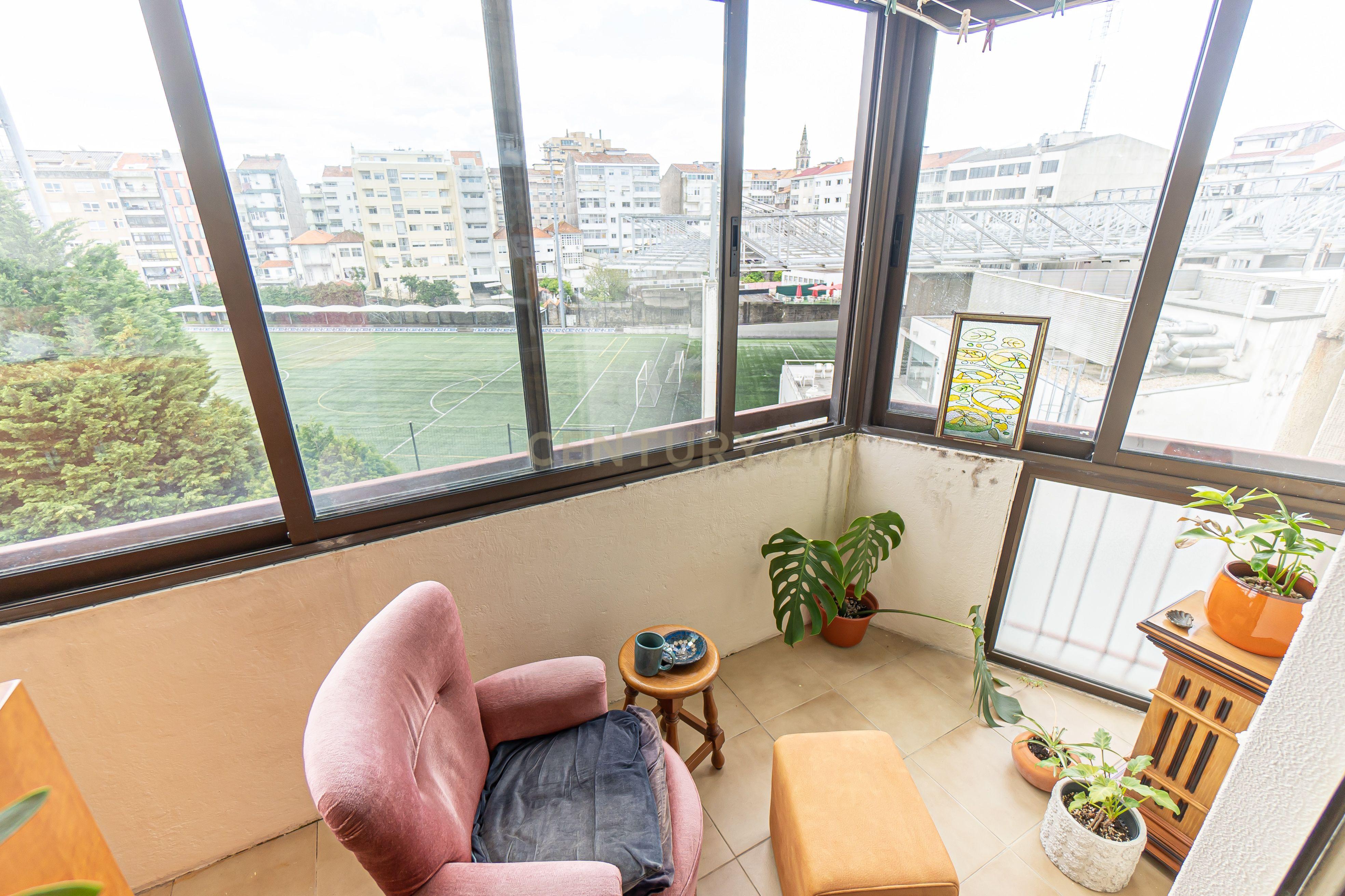 Apartamento T1 com garagem e varanda à Venda – Constituição | Porto Junto ao Vitalis Park (Centro de Treinos FCP) - Image 17