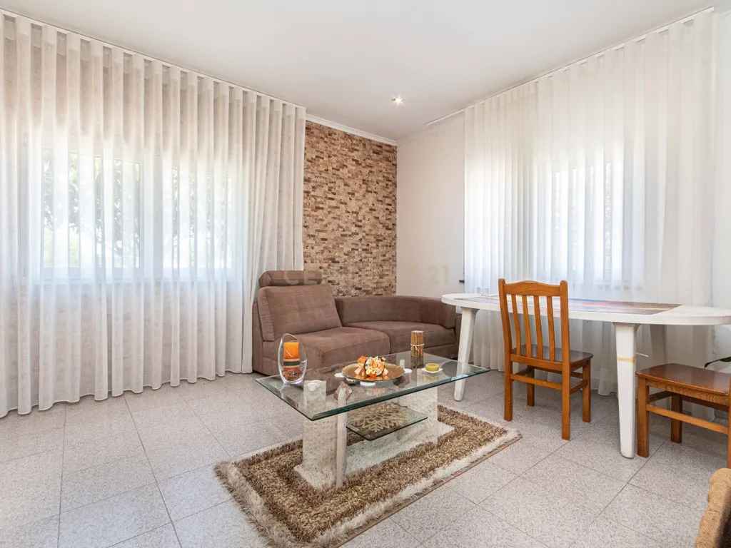 Moradia Exclusiva para Investimento em Quinta do Anjo, Palmela - Image 40