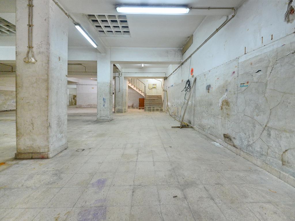 Espaço Comercial na Av. Defensores de Chaves, em Lisboa - Image 10
