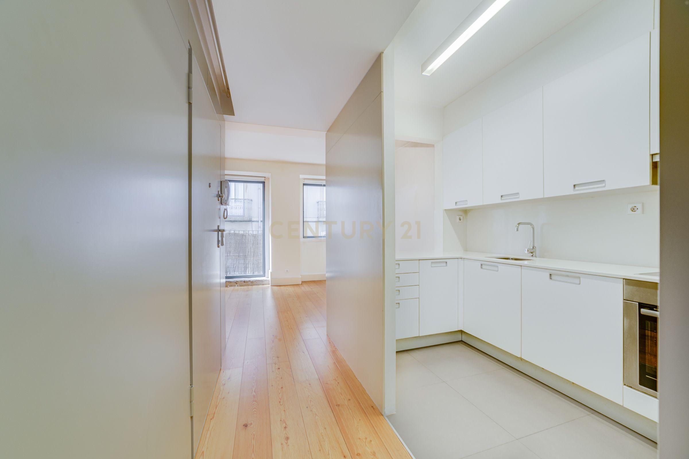 Encantador T2 de 81,5m² no coração do Príncipe Real - Image 5