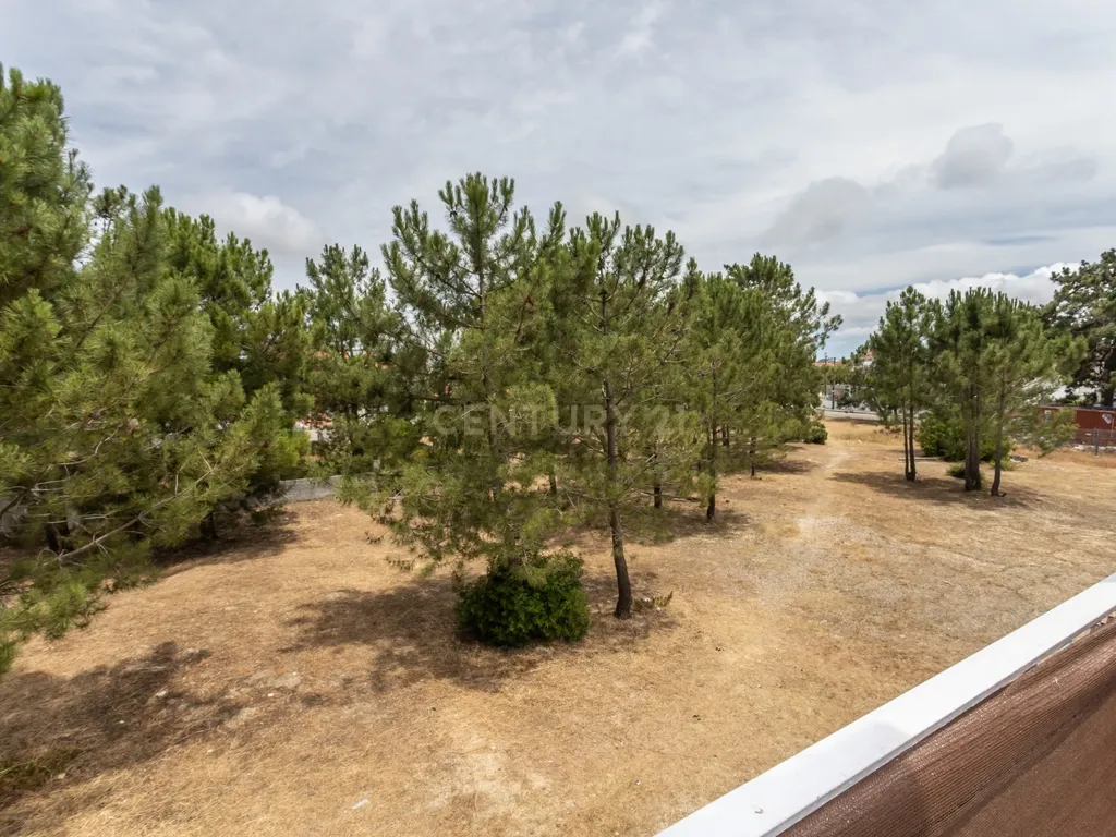 Moradia T5 em Foros de Amora - Image 36