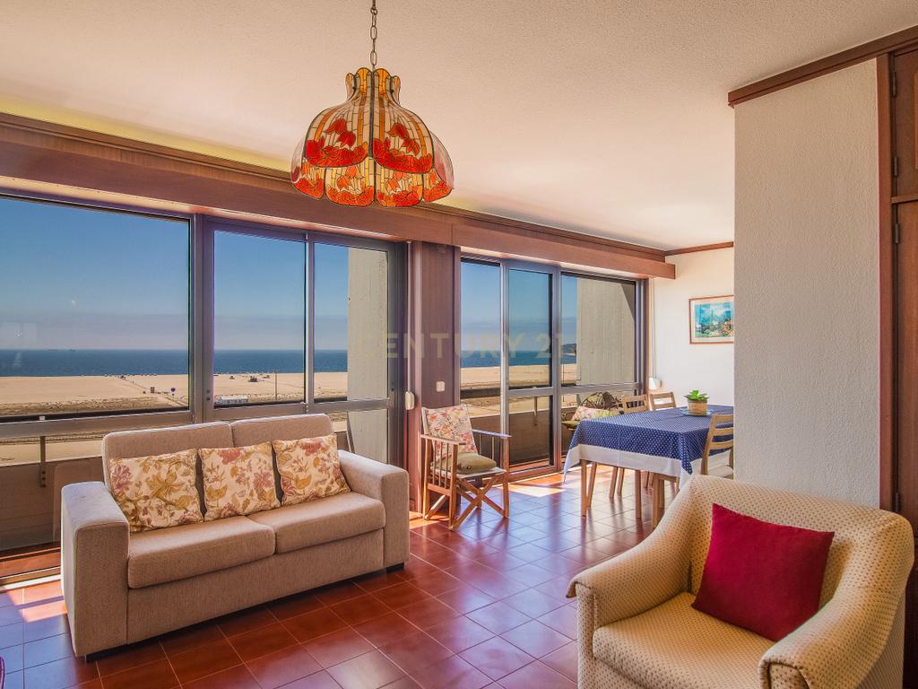 Penthouse T3 na mais privilegiada localização da Figueira da Foz - Image 8