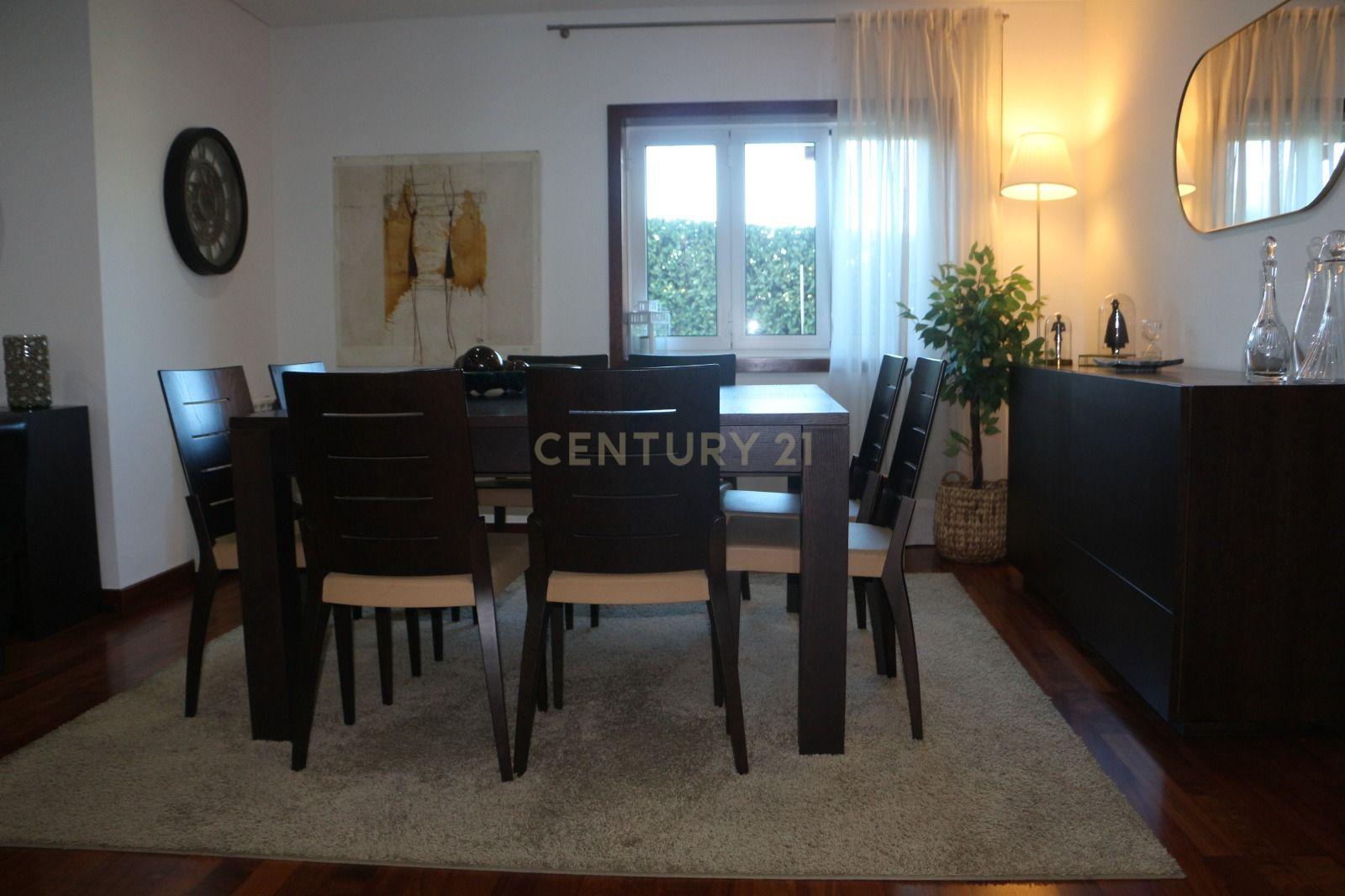 Moradia T5 em Casais Novos, Penafiel- Onde os sonhos em família ganham vida - Image 10