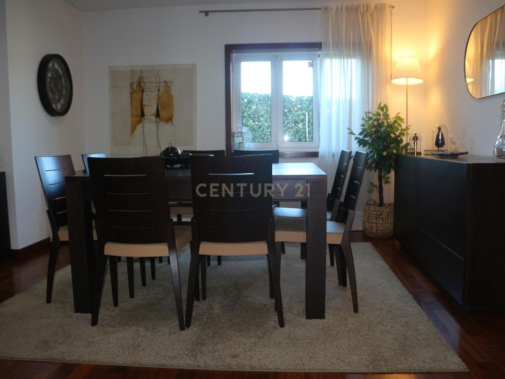 Moradia T5 em Casais Novos, Penafiel- Onde os sonhos em família ganham vida  - Image 10