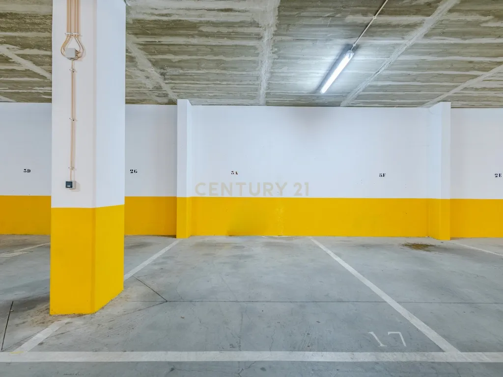 Apartamento T2 - Oportunidade Única a 5 Min da Praia da Rocha! - Image 31