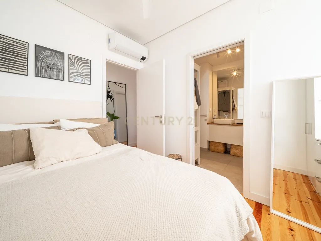 Apartamento T1 em Alcantara - com estacionamento - Image 14
