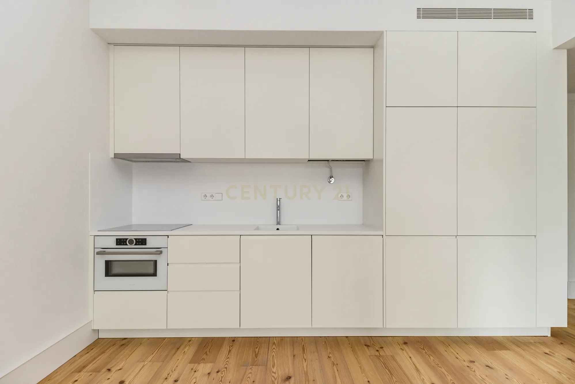 Apartamento T1 novo - Avenidas Novas. - Image 6