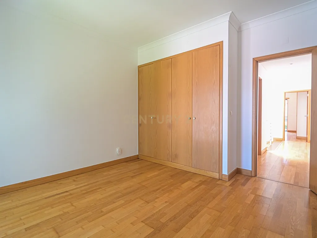 Moradia em Banda T4 no Empreendimento Oeiras Golfe Residence - Image 41