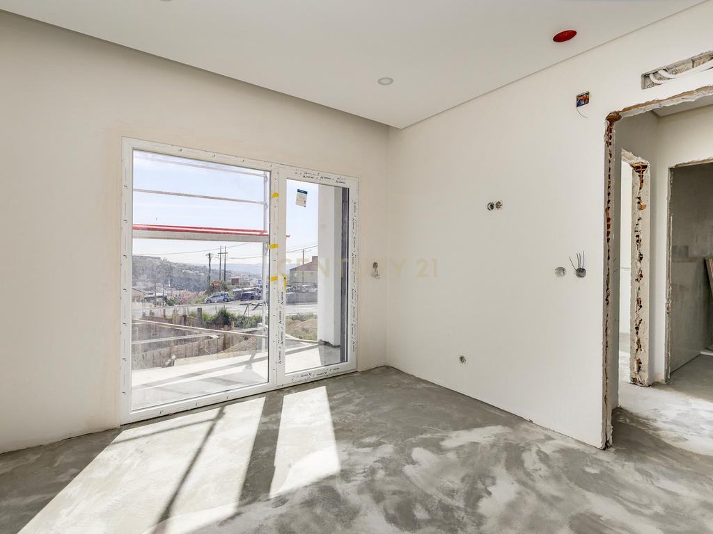 Moradia T4 com piscina em Caneças - Image 36