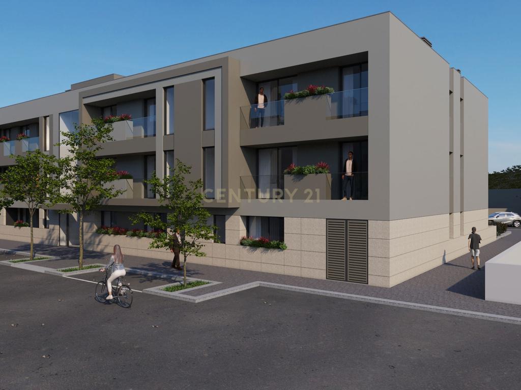 Apartamento T2+1 com Terraço e Garagem em Águas Santas, Maia - Image 10