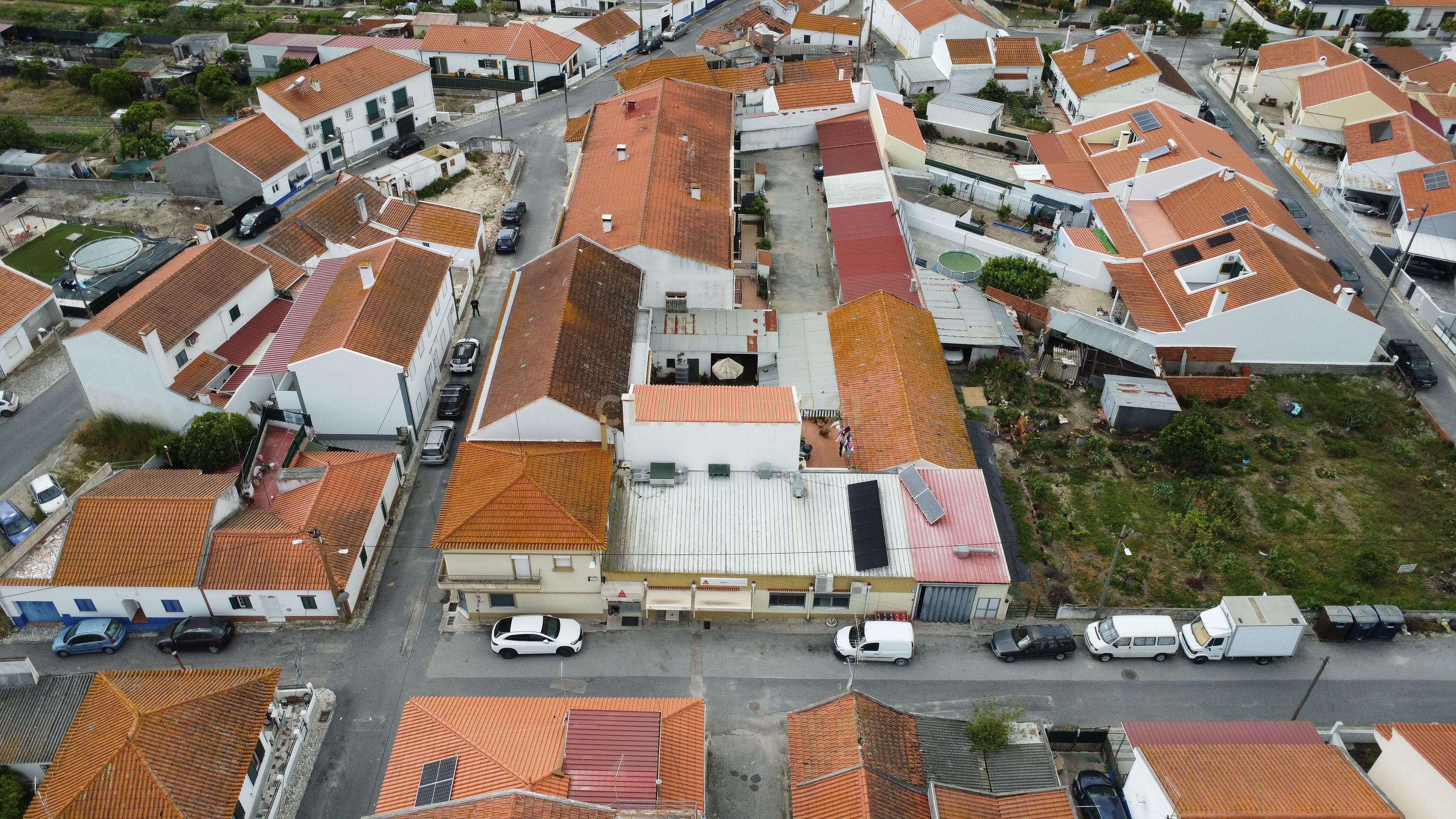 Oportunidade Única loft por 100.000€ a 15 minutos de Setúbal - Image 42