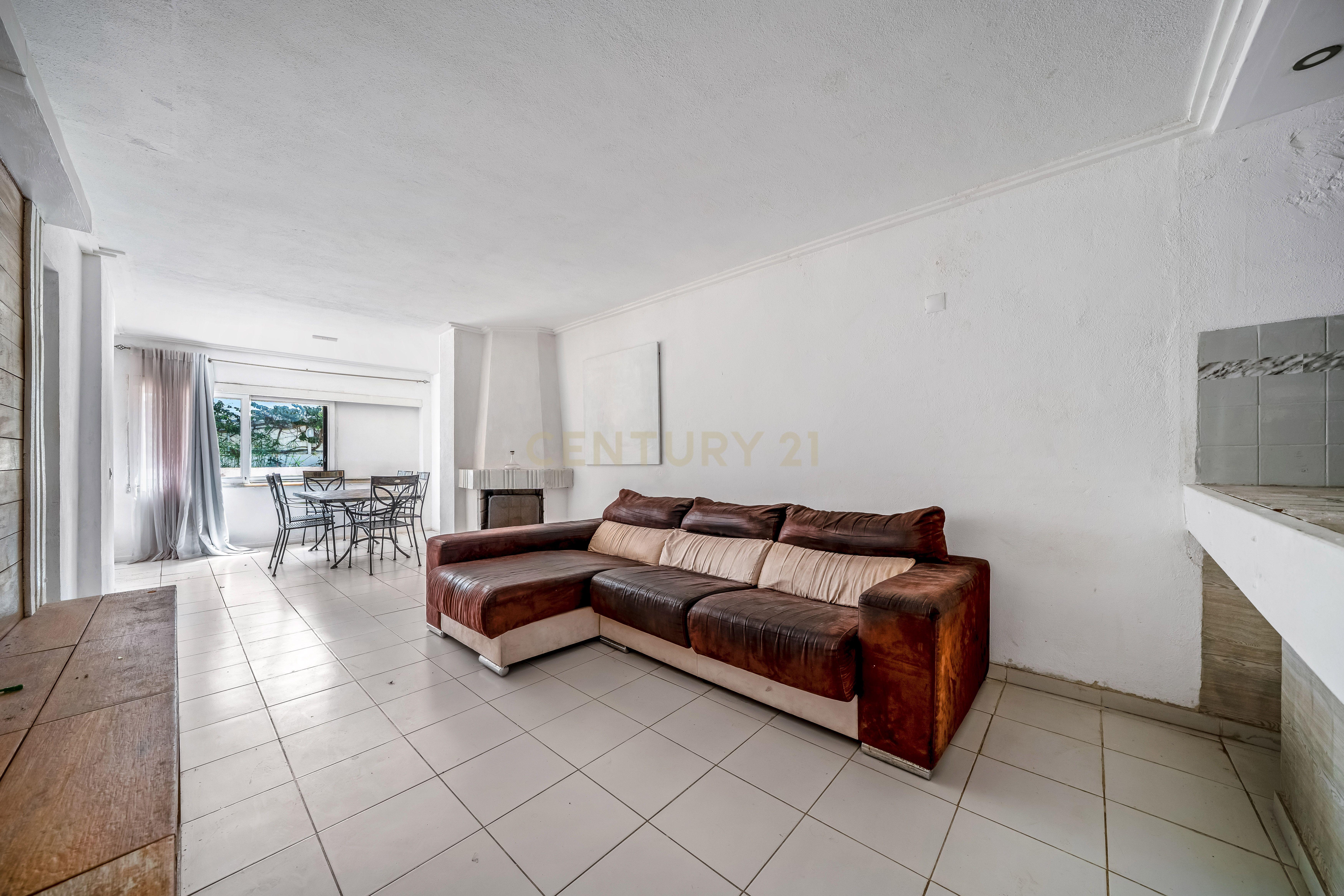 Fotografia 11 de T1+1 Rés do Chão com Logradouro Privativo em Condomínio com Piscina Montechoro, Albufeira