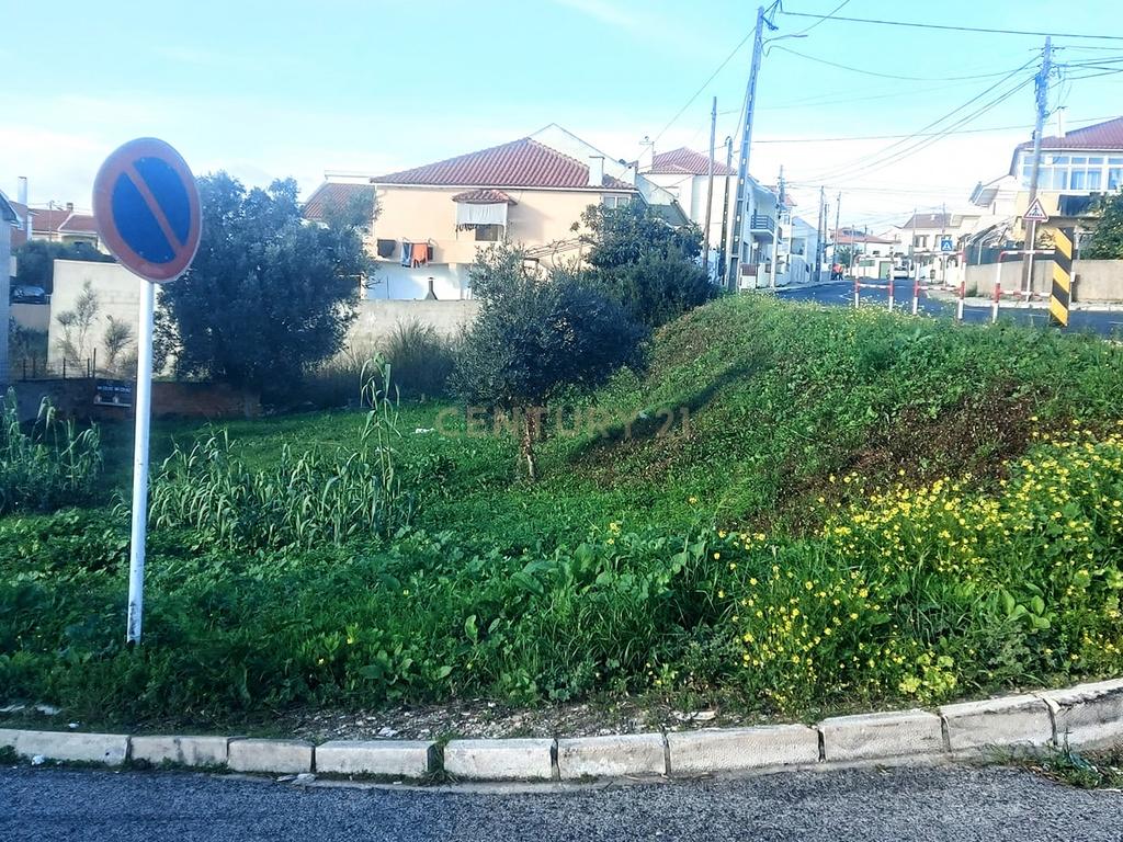 TERRENO EM GAVETO - Image 6