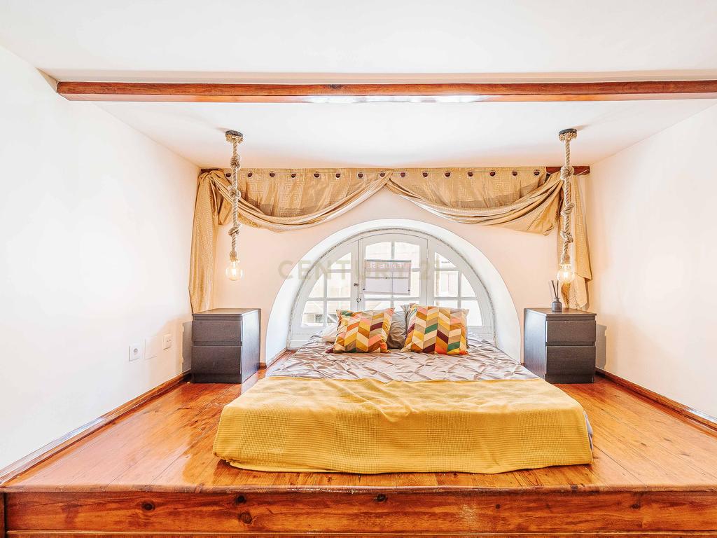 Apartamento em Lisboa próximo do Castelo de São Jorge - Image 35