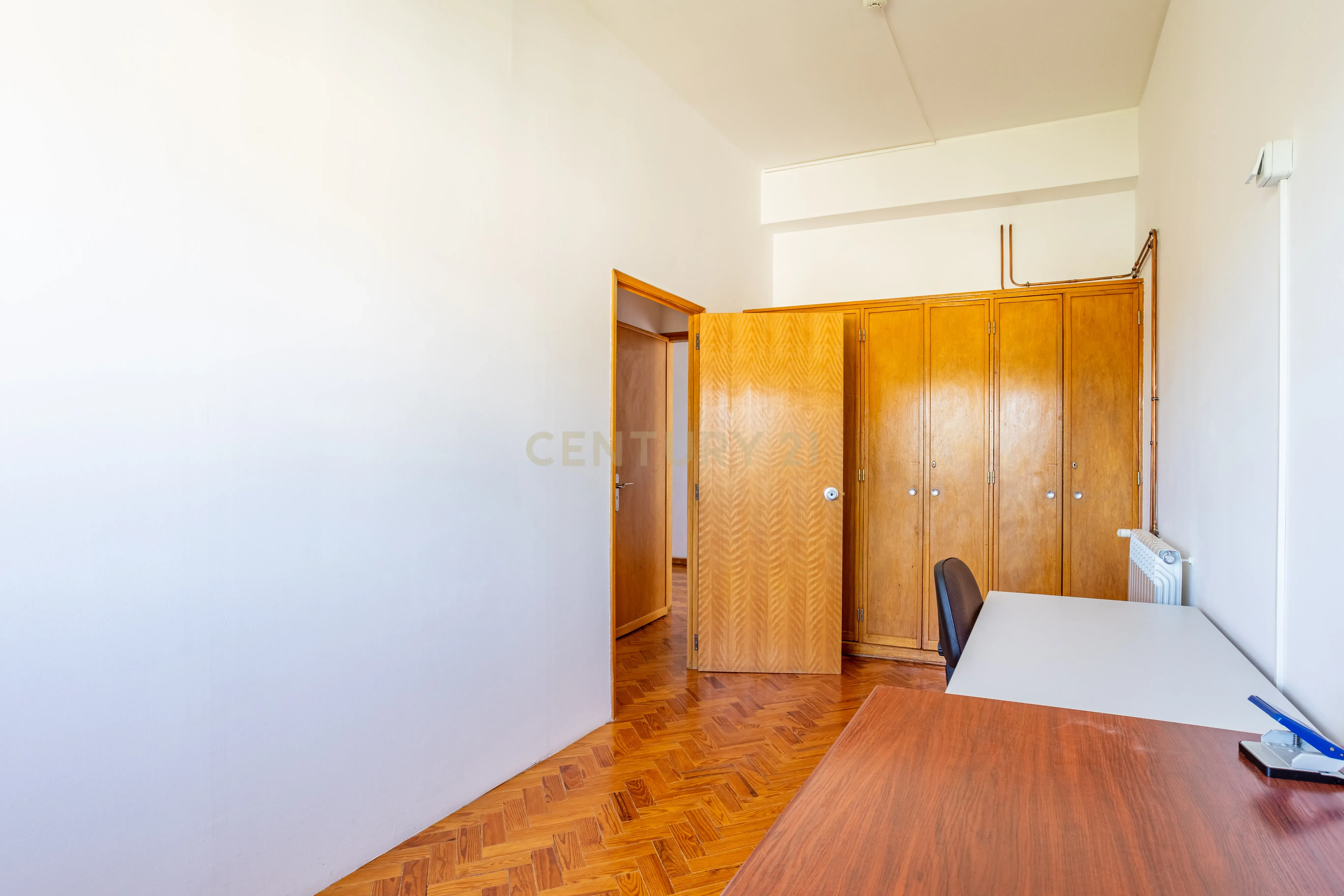 Prédio no Centro de Portalegre para investimento - Image 27