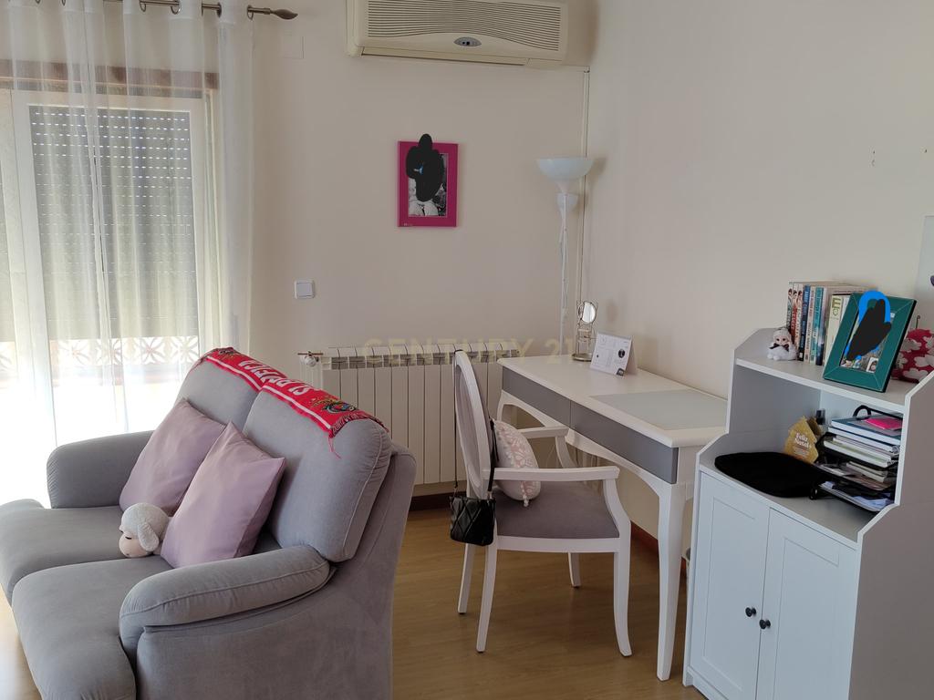 Moradia T4 com piscina em Gaeiras, Marinha Grande. - Image 31