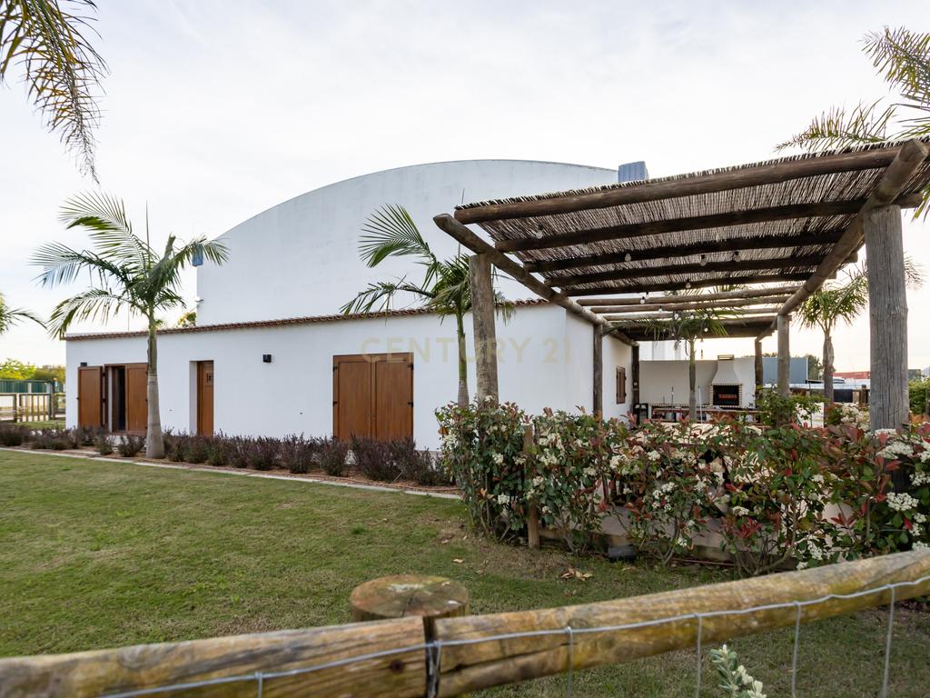 Moradia/Armazém em lote de 10280m2 em Alcochete - Image 9