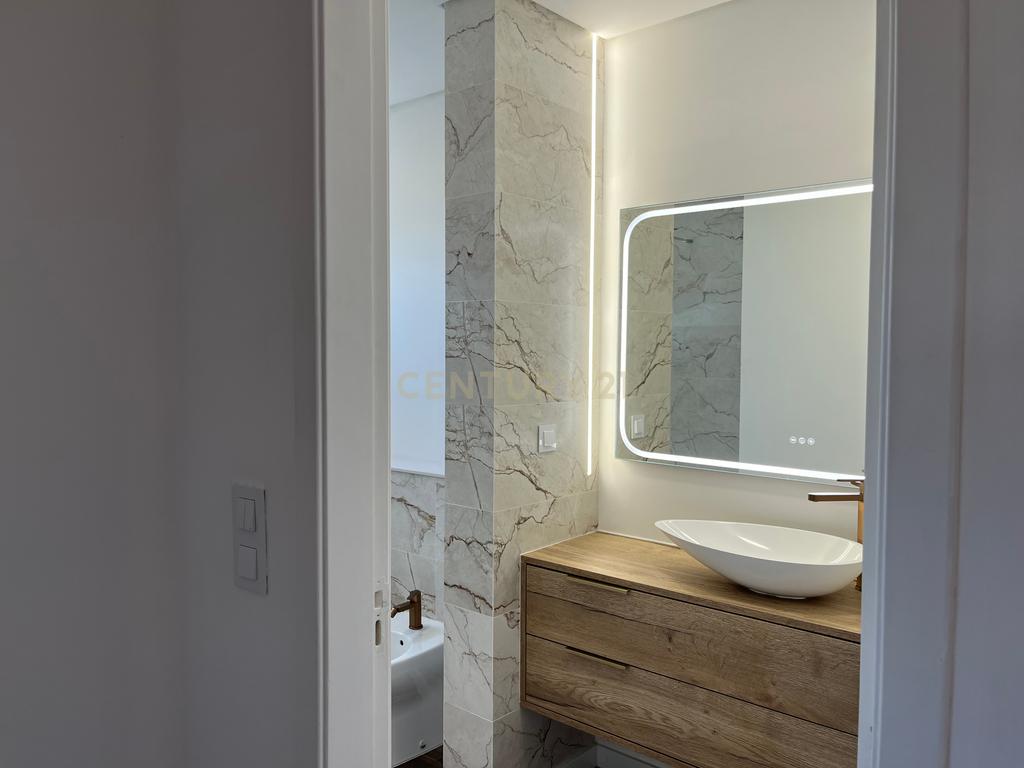 Apartamento T2 totalmente Remodelado. - Image 60