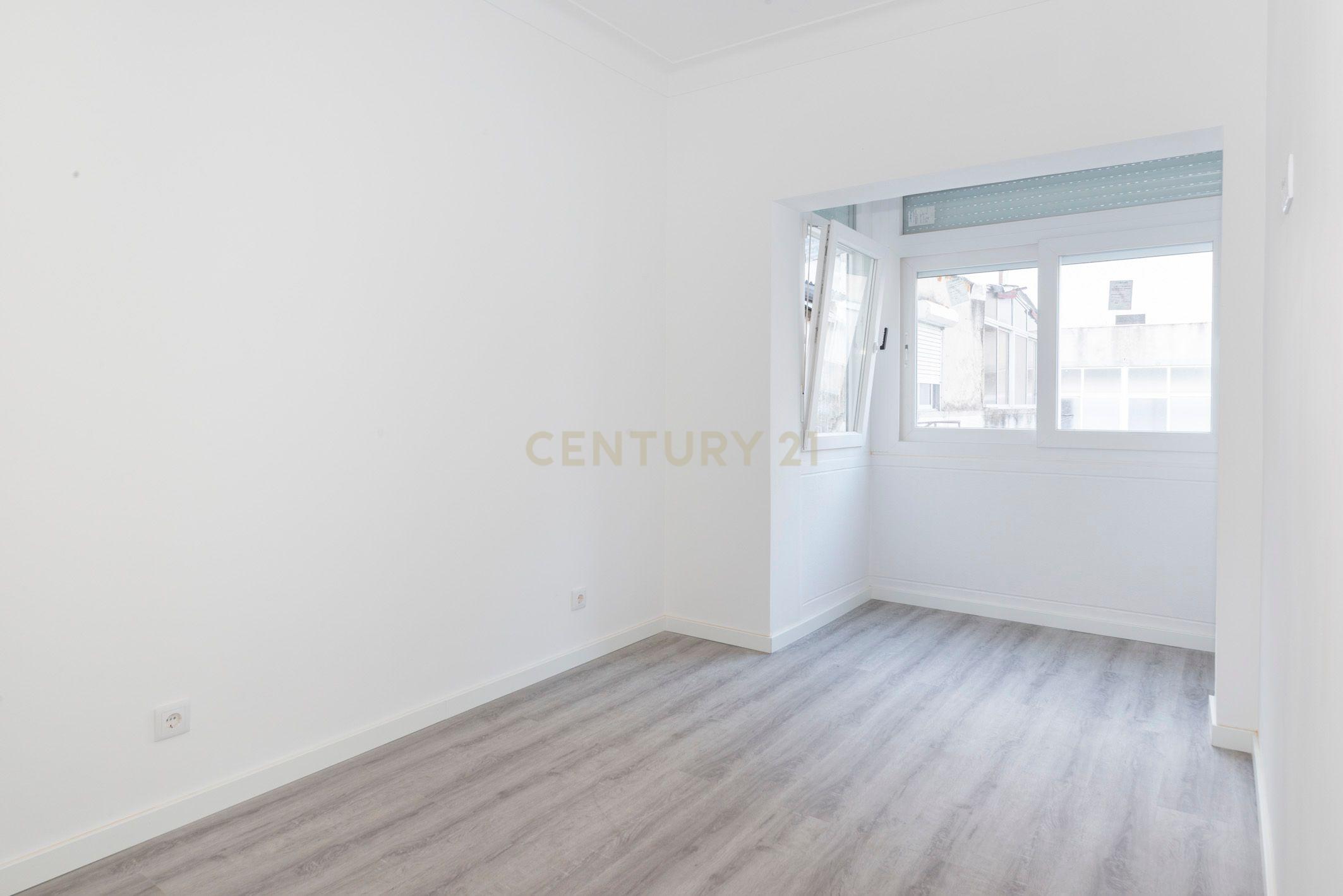 Apartamento T2 à venda em Almada, Cova da Piedade, Pragal e Cacilhas, Almada — foto 15