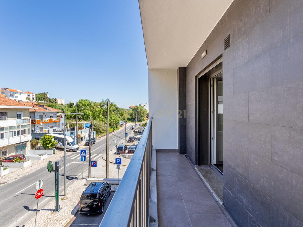 Apartamento T3 Luminoso e Recente na Ramada – Viva com Qualidade! - Image 27
