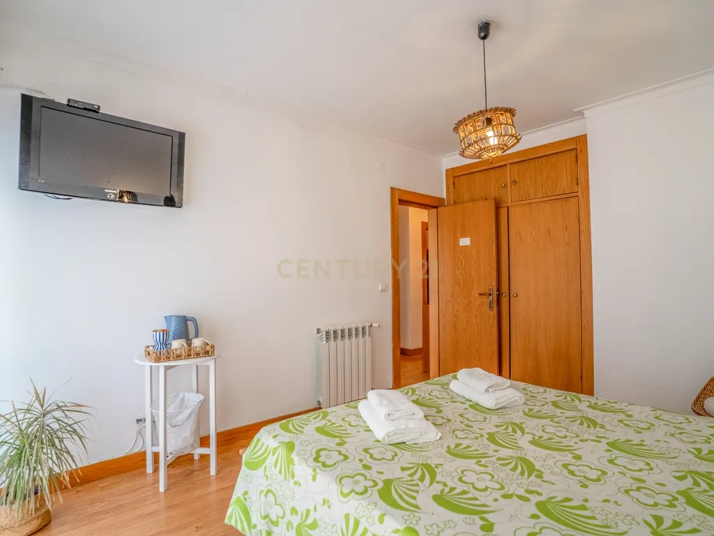 Apartamento T3+1 Duplex| 2 minutos do Centro de Caldas da Rainha - Image 19