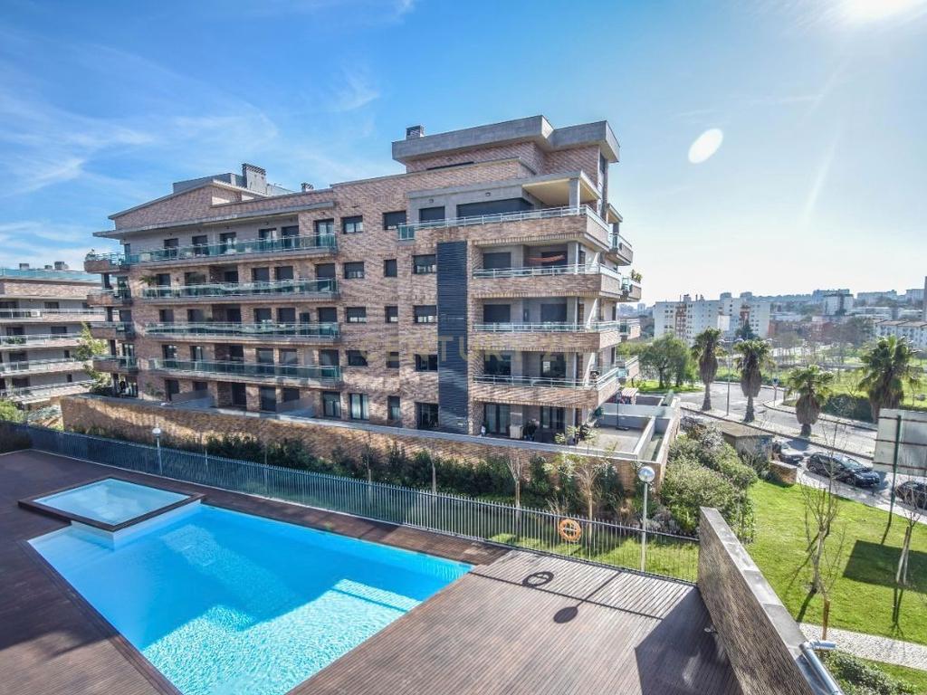 Penthouse duplex Jardins Cristo Rei - Moscavide - Image 3