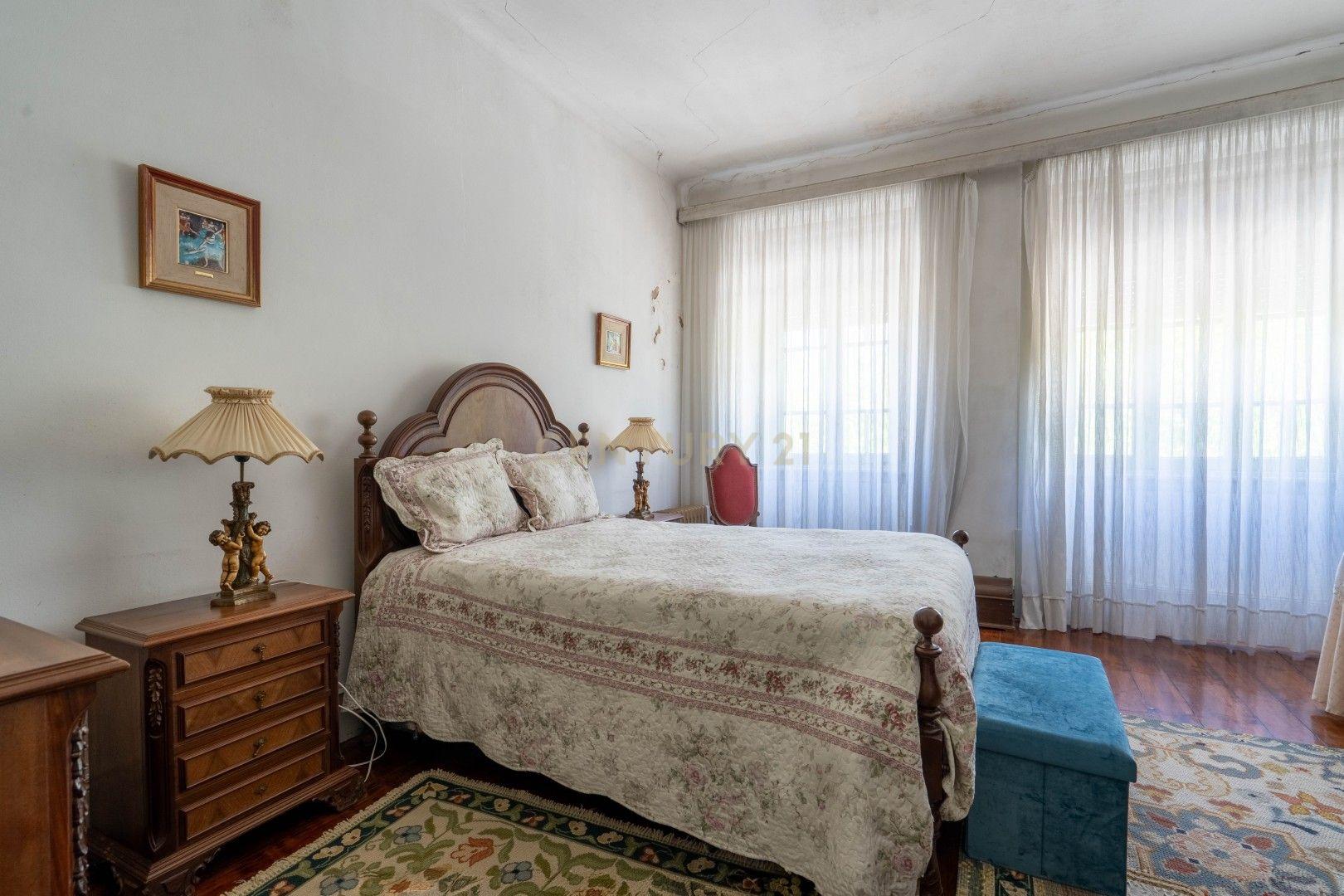 Fotografia 12 de Casa T5 para Recuperação em Lousã, Coimbra - 360m²