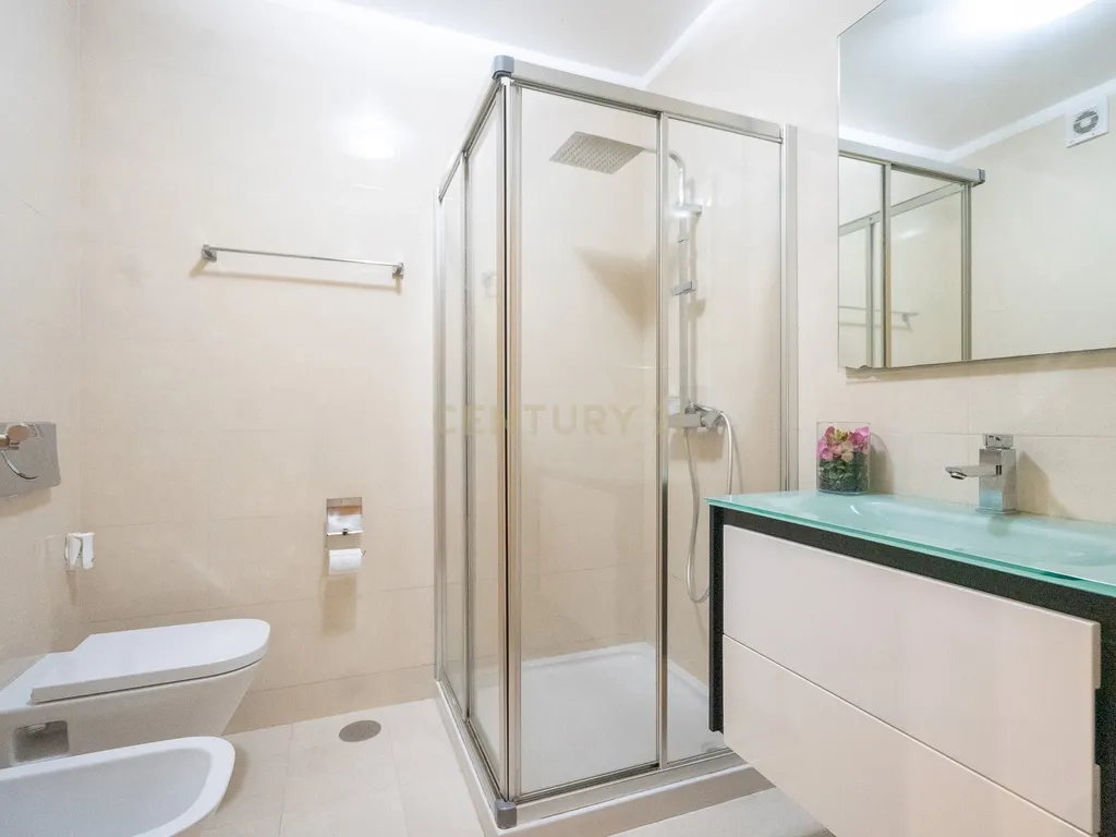 Apartamento T3 - Seminovo - C/ garagem - Image 35
