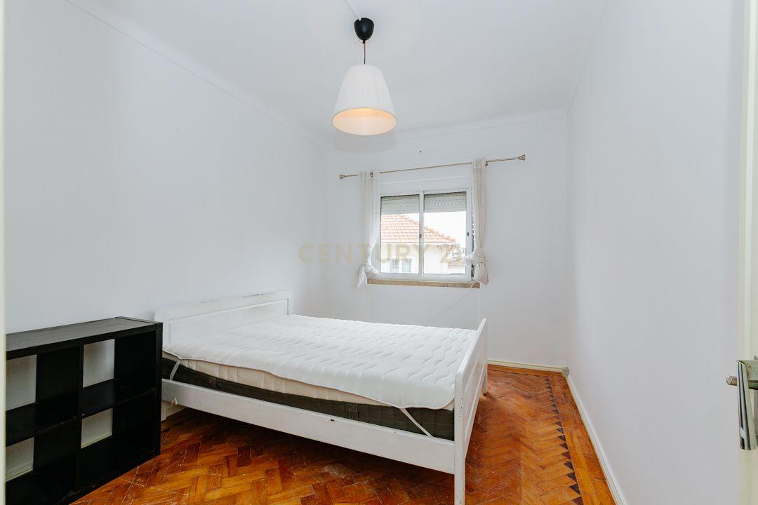 Apartamento/Andar de moradia para arrendamento - Olivais (água e eletricidade incluído no valor da renda) - Image 20